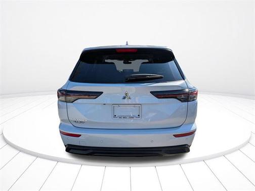 2025 Mitsubishi Outlander ES 2.5 2WD