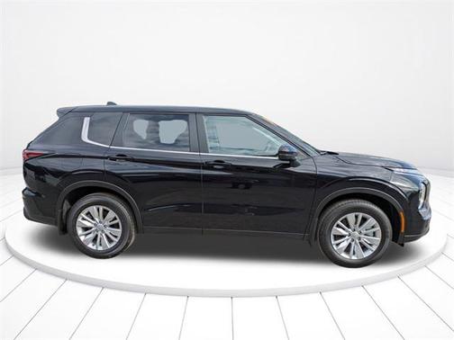 2025 Mitsubishi Outlander ES 2.5 2WD