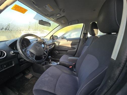 2018 Mitsubishi Mirage SE