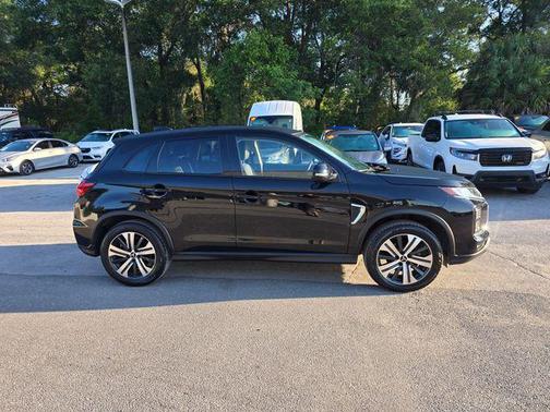 Labrador Black Pearl 2022 Mitsubishi Outlander Sport SE