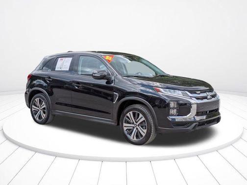 Labrador Black Pearl 2022 Mitsubishi Outlander Sport SE