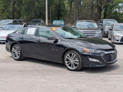 Mosaic Black Metallic 2024 Chevrolet Malibu FWD 2LT