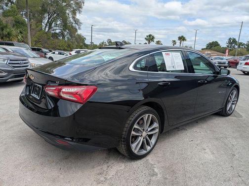 Mosaic Black Metallic 2024 Chevrolet Malibu FWD 2LT