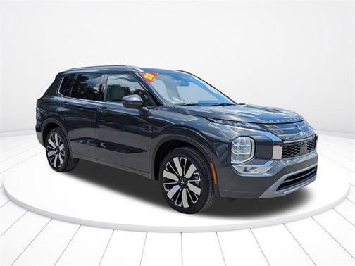 2025 Mitsubishi Outlander SEL 2.5 2WD