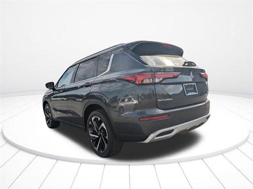 2025 Mitsubishi Outlander PHEV SEL