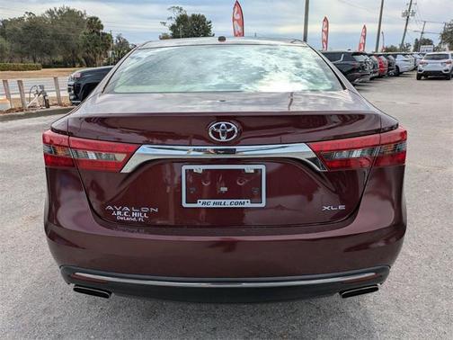 2016 Toyota Avalon XLE