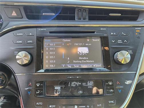 2016 Toyota Avalon XLE