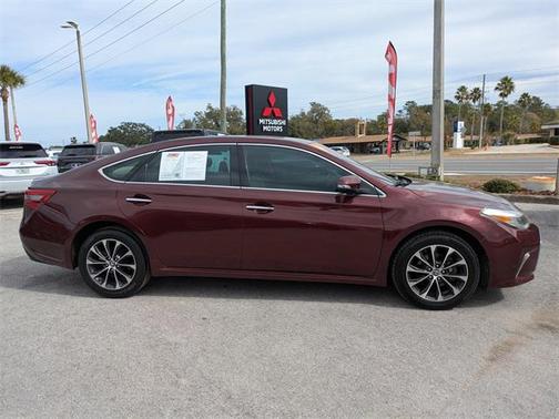 2016 Toyota Avalon XLE