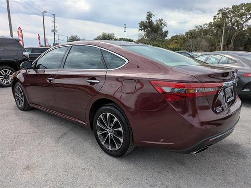2016 Toyota Avalon XLE