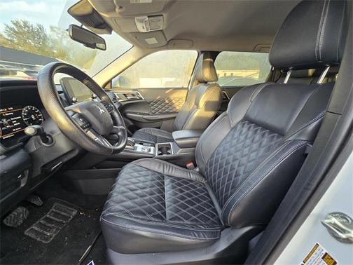 2023 Mitsubishi Outlander SE 2.5 2WD