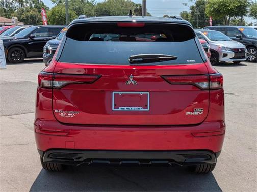 2025 Mitsubishi Outlander PHEV SEL
