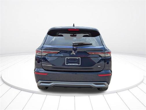 2025 Mitsubishi Outlander SE 2.5 2WD