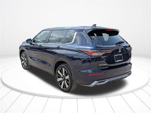 2025 Mitsubishi Outlander SE 2.5 2WD