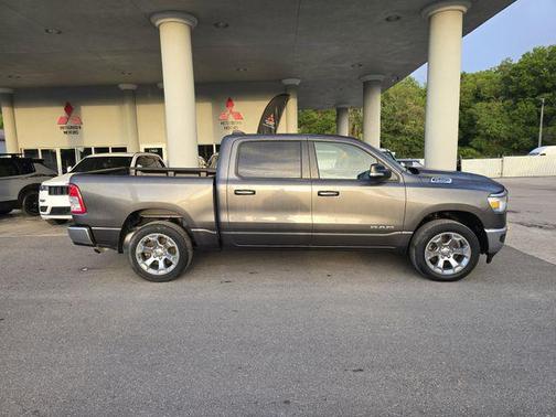 Granite Crystal Metallic Clearcoat 2022 RAM 1500 Big Horn/Lone Star