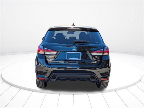 2025 Mitsubishi Outlander Sport SE