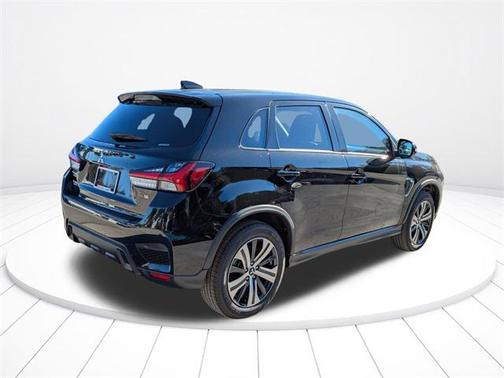 2025 Mitsubishi Outlander Sport SE