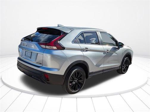 2026 Mitsubishi Eclipse Cross LE