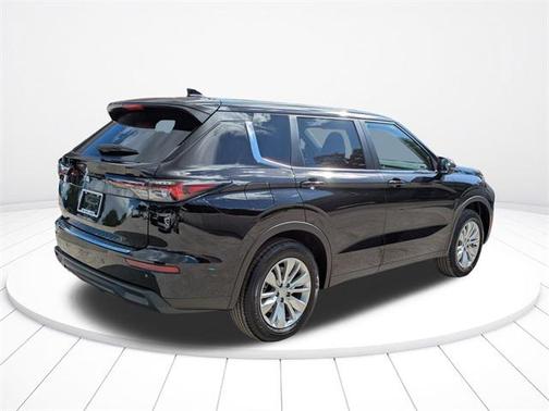 2025 Mitsubishi Outlander ES 2.5 2WD