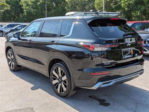 2025 Mitsubishi Outlander SE 2.5 2WD