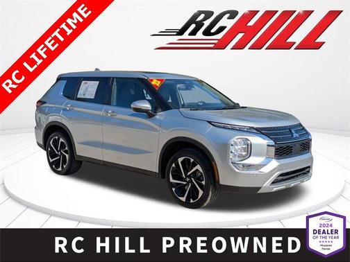 2022 Mitsubishi Outlander SE