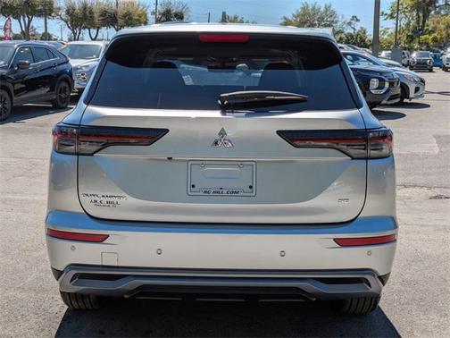 2025 Mitsubishi Outlander SE 2.5 2WD