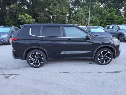 2022 Mitsubishi Outlander ES 2.5 2WD