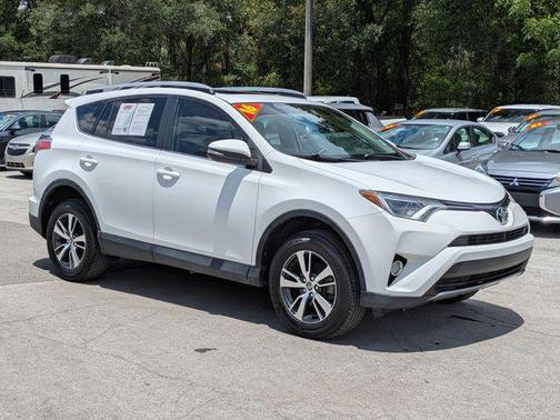 Super White 2016 Toyota RAV4 XLE