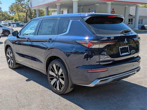 2025 Mitsubishi Outlander SE 2.5 2WD