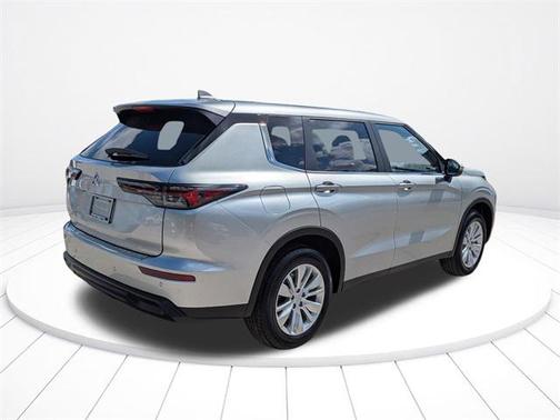 2025 Mitsubishi Outlander ES 2.5 2WD