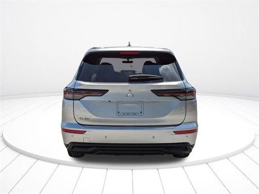 2025 Mitsubishi Outlander ES 2.5 2WD