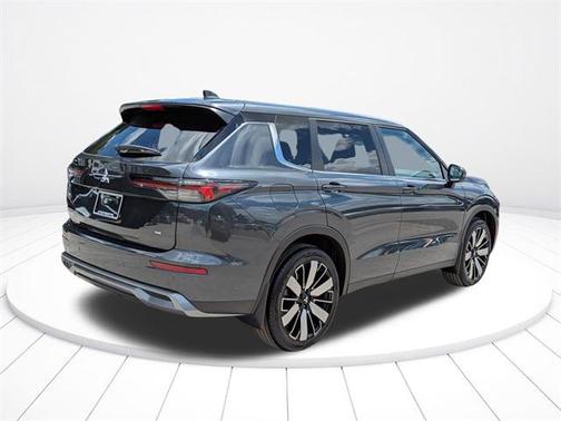 2025 Mitsubishi Outlander SE 2.5 2WD