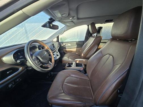 2019 Chrysler Pacifica Hybrid Limited