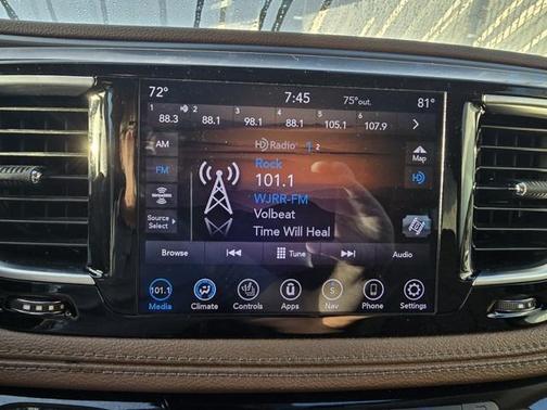 2019 Chrysler Pacifica Hybrid Limited