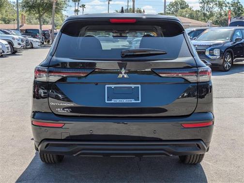 2025 Mitsubishi Outlander ES 2.5 2WD