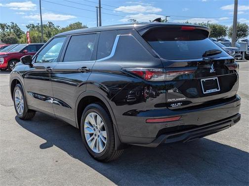 2025 Mitsubishi Outlander ES 2.5 2WD