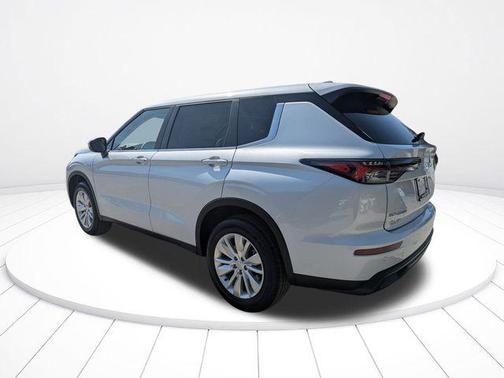 2026 Mitsubishi Outlander ES 2.5 2WD