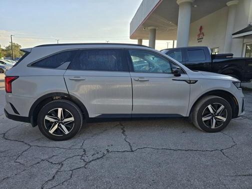 2022 Kia Sorento EX