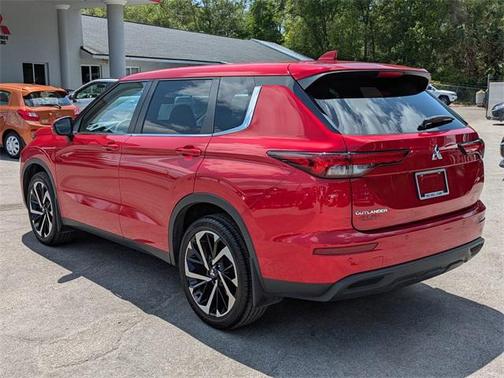 2022 Mitsubishi Outlander ES 2.5 2WD