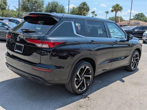 2022 Mitsubishi Outlander ES 2.5 S-AWC