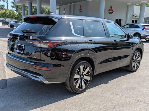 2025 Mitsubishi Outlander SE 2.5 2WD