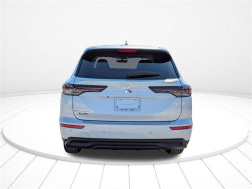 2025 Mitsubishi Outlander ES 2.5 2WD