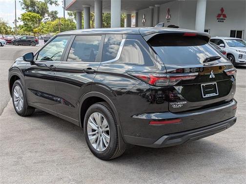 2025 Mitsubishi Outlander ES 2.5 2WD