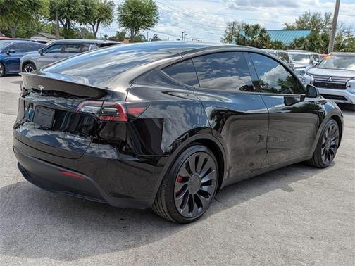 2024 Tesla Model Y Performance Dual Motor All-Wheel Drive