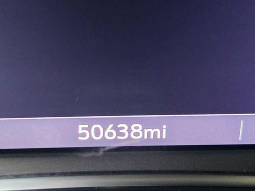 Summit White 2023 GMC Terrain SLT