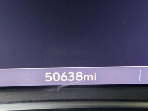 Summit White 2023 GMC Terrain SLT