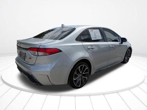 Silver 2022 Toyota Corolla SE