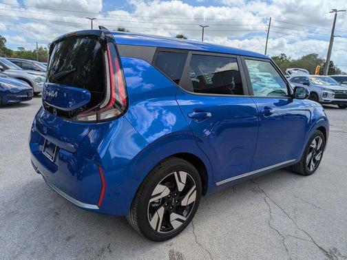 Neptune Blue 2024 Kia Soul GT-Line