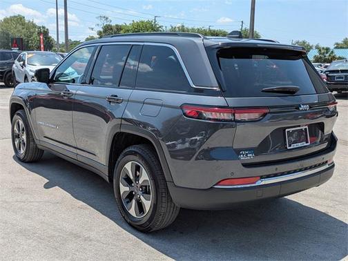 2024 Jeep Grand Cherokee 4xe Base