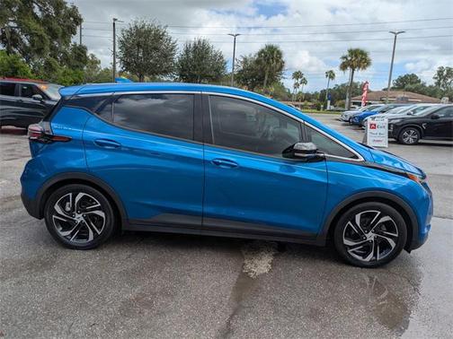 2022 Chevrolet Bolt EV FWD 2LT