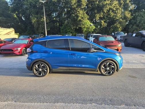 2022 Chevrolet Bolt EV FWD 2LT